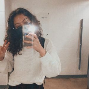 Meet your Posher, Elle